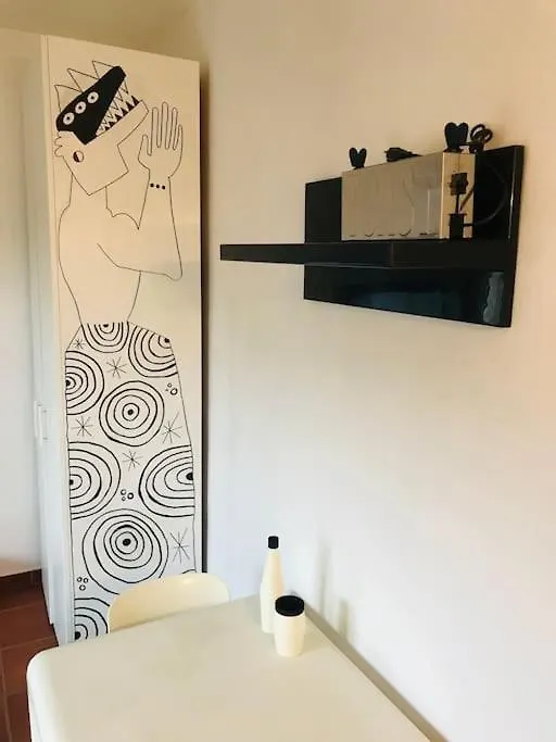 Apartamento Vico Milano 0*,  Italia